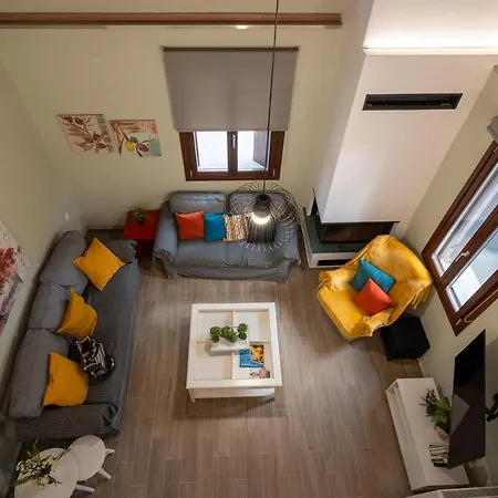 Wooden Agria