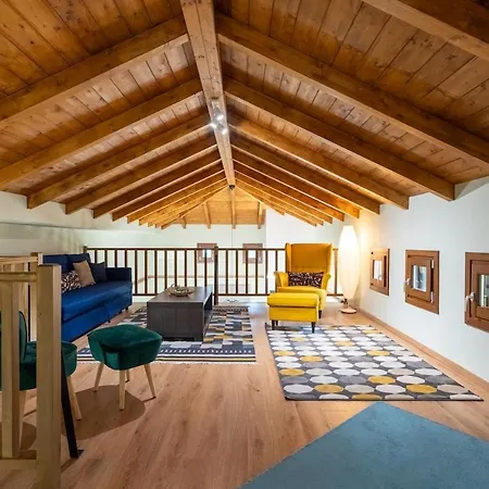 Wooden Semesterbostad *